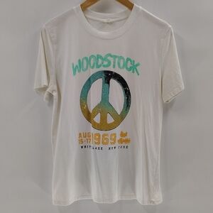 Maurices Woodstock Tee Size Medium White With Peace Sign Graphic